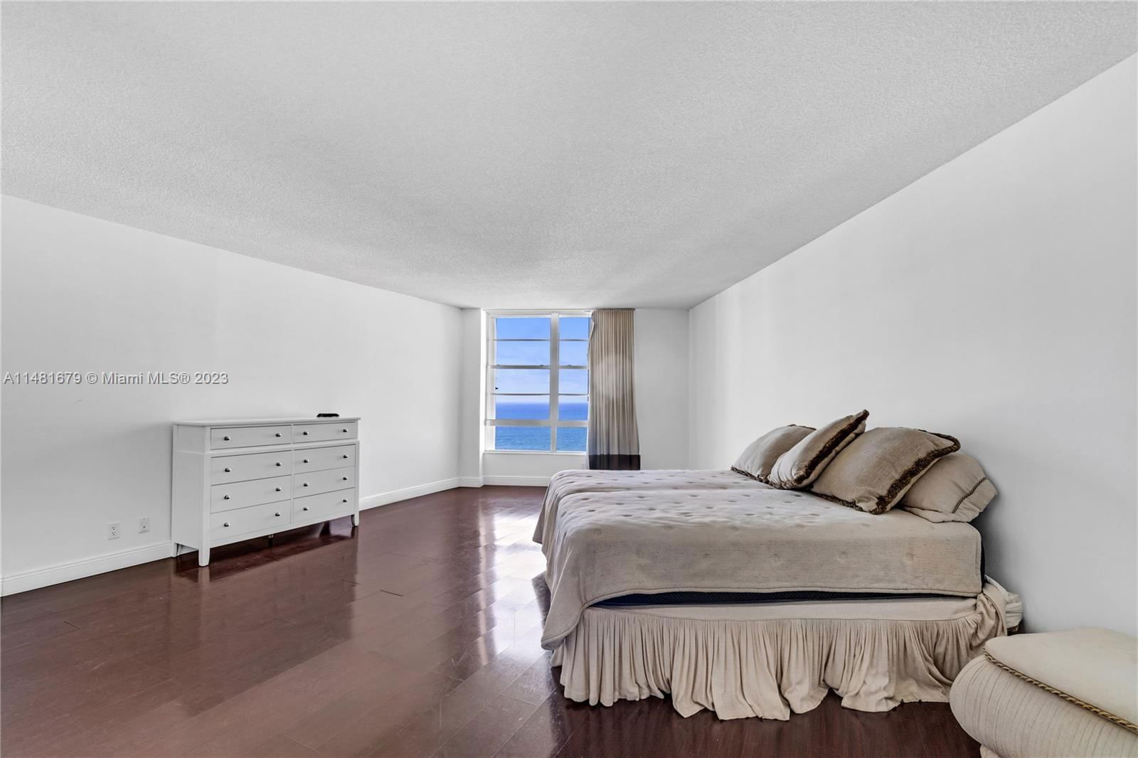 Real estate property located at 5660 Collins Ave #20C, Miami-Dade County, Miami Beach, FL