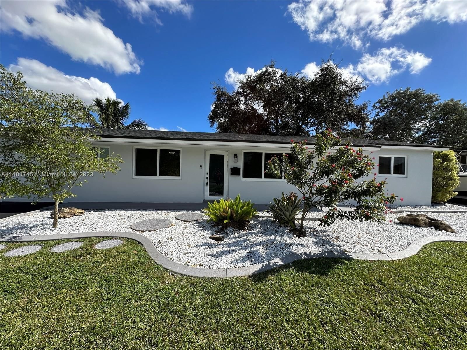 Real estate property located at 7261 138th Pl, Miami-Dade County, KENDALE LAKES SEC 4, Miami, FL