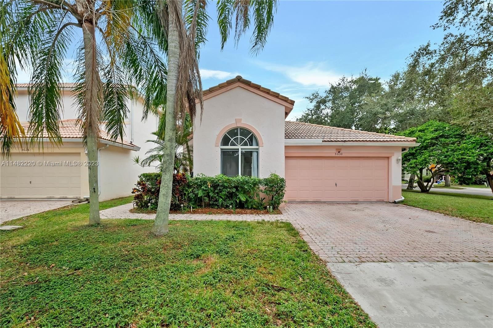 Real estate property located at 5030 Ibis Pl, Broward County, REGENCY LAKES AT COCONUT, Coconut Creek, FL