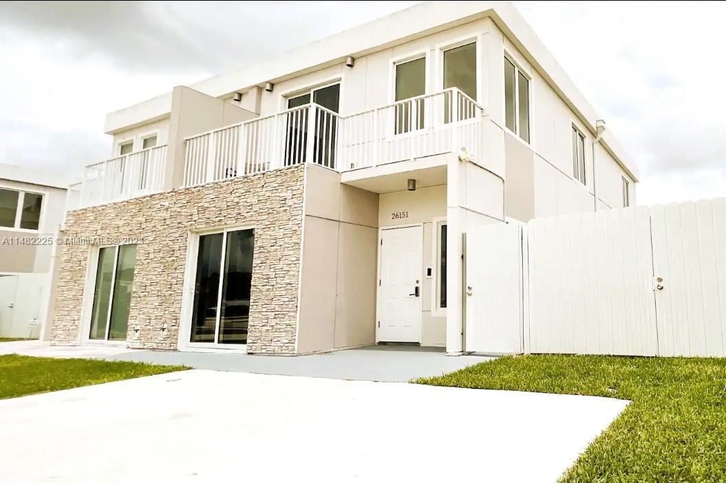 Real estate property located at 26151 136th Ct, Miami-Dade County, Europa Gardens, Homestead, FL