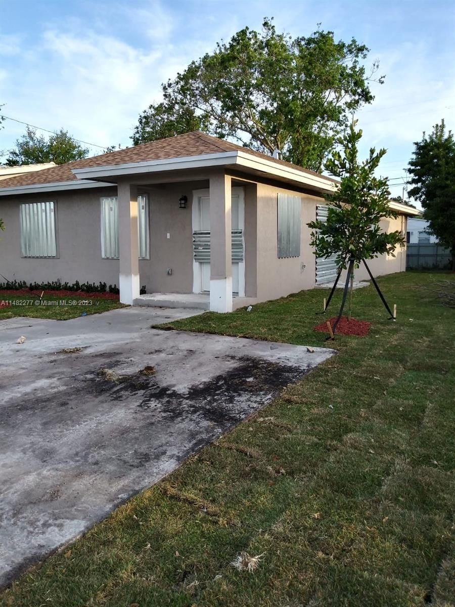 Real estate property located at , Miami-Dade County, QUEENS PARK, Miami, FL