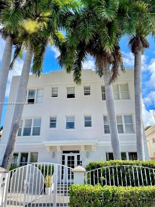 Real estate property located at 1027 Pennsylvania Ave #302, Miami-Dade County, PENN PLAZA CONDO, Miami Beach, FL