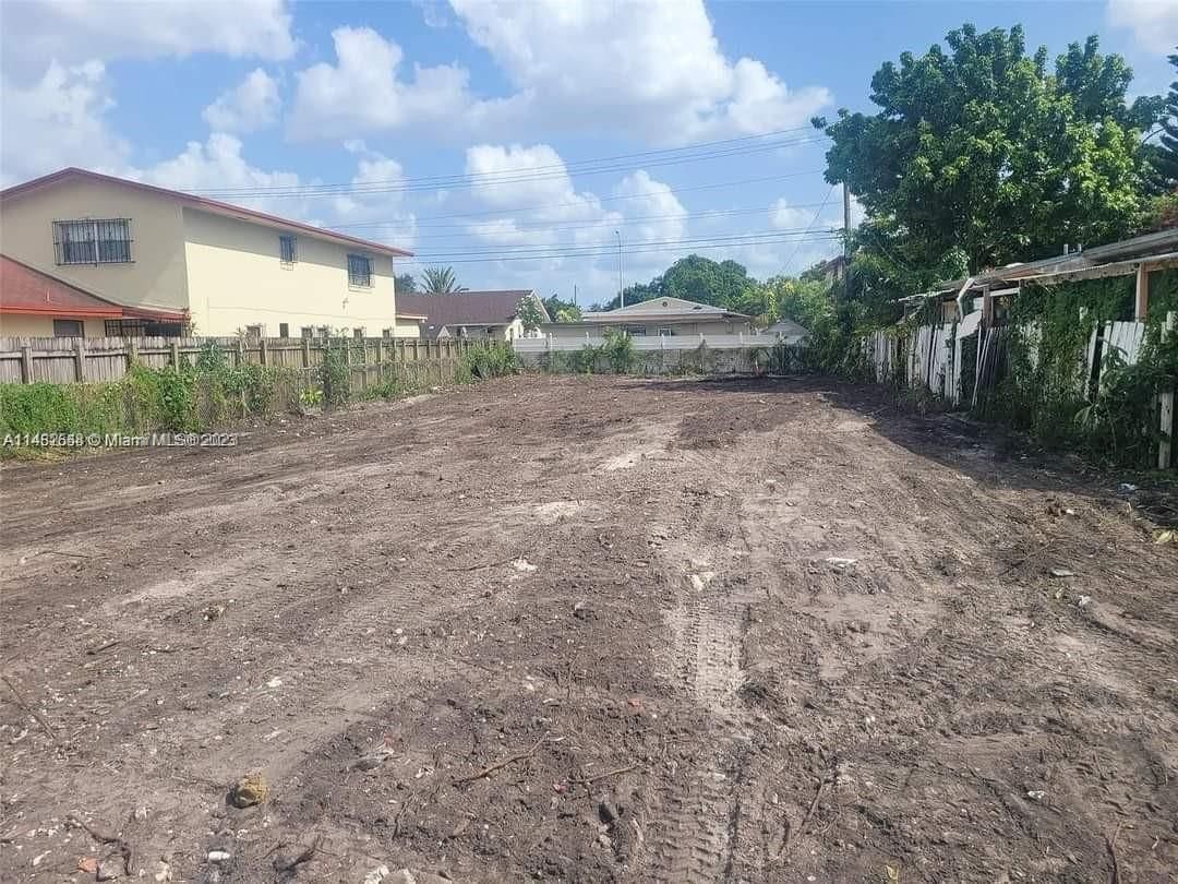 Real estate property located at 112 14th St, Miami-Dade County, TOWN OF HIALEAH 1 ADDN AM, Hialeah, FL