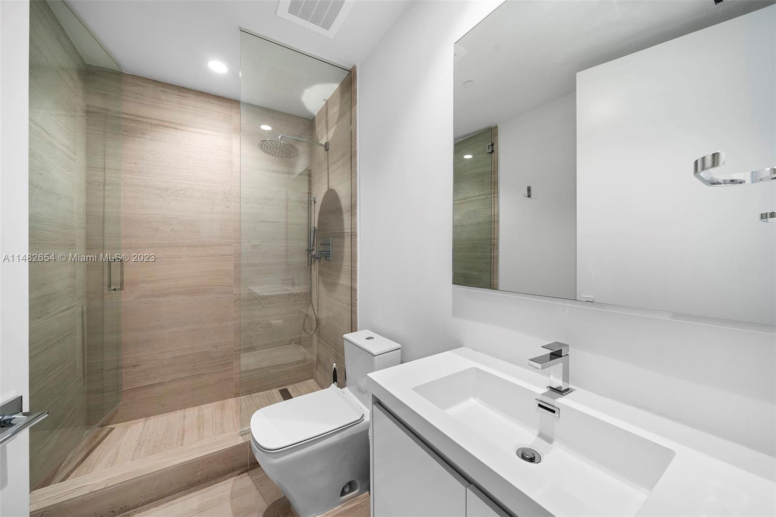 Real estate property located at 5775 Collins Ave #801, Miami-Dade County, Miami Beach, FL