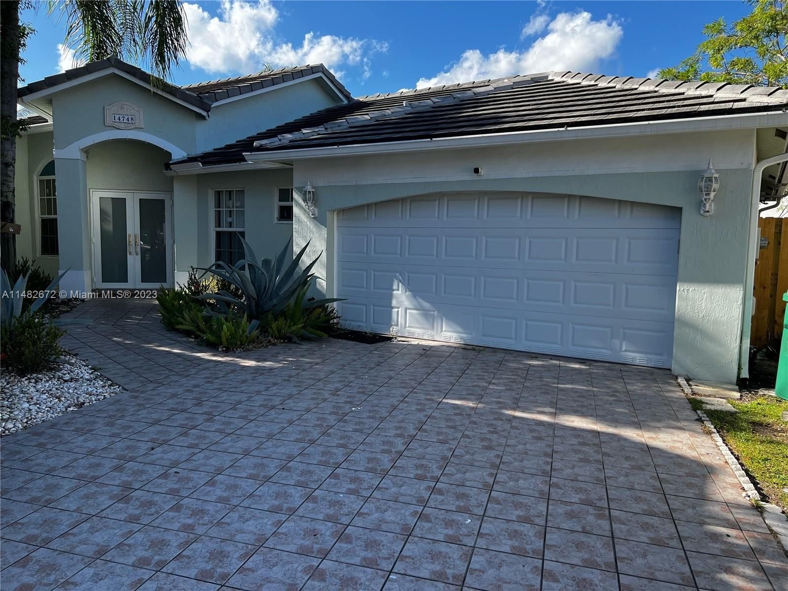 Real estate property located at 14748 123rd Ave, Miami-Dade County, WOODS LAKE, Miami, FL