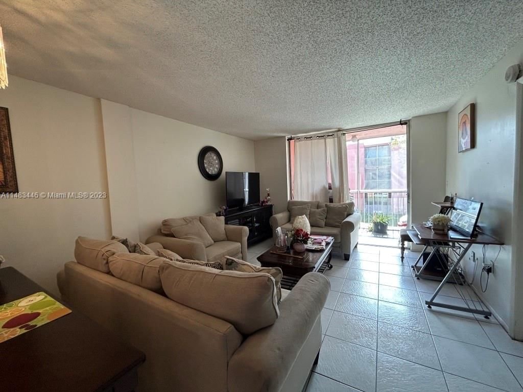 Real estate property located at 19741 114th Ave #261, Miami-Dade County, POINT SOUTH CONDO, Miami, FL
