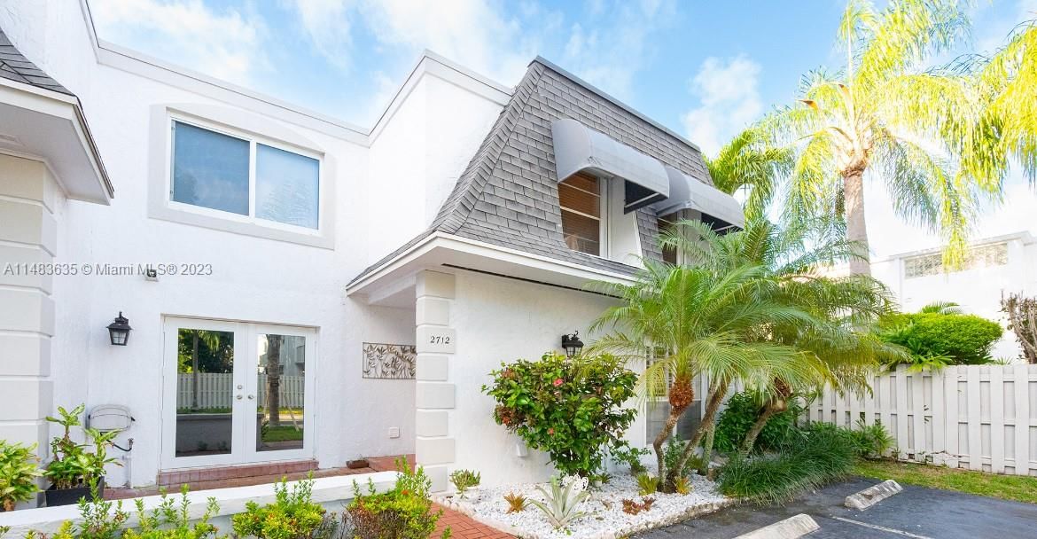 Real estate property located at 2712 8th St #2712, Broward County, Hallandale Beach, FL