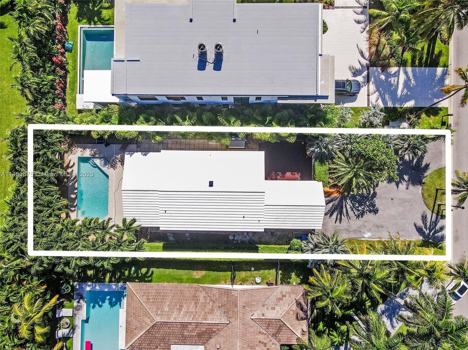 Real estate property located at 605 Golden Beach Dr, Miami-Dade County, GOLDEN BEACH SEC F, Golden Beach, FL