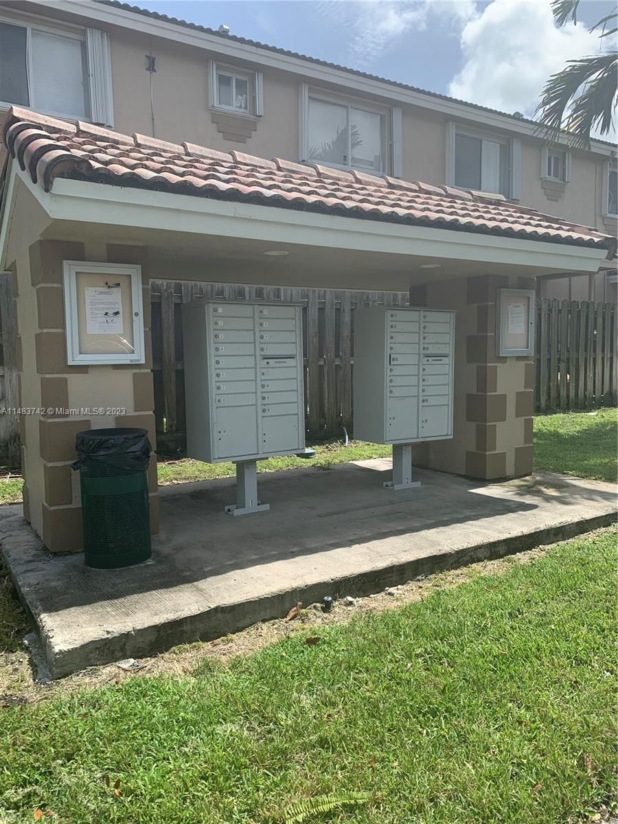 Real estate property located at 2211 23rd Rd #2211, Miami-dade, Towngate Condo Thirteen, Homestead, FL