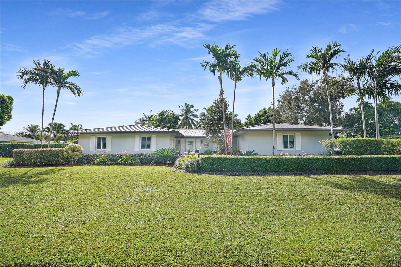 Real estate property located at 8520 147th Ter, Miami-Dade County, Palmetto Bay, FL