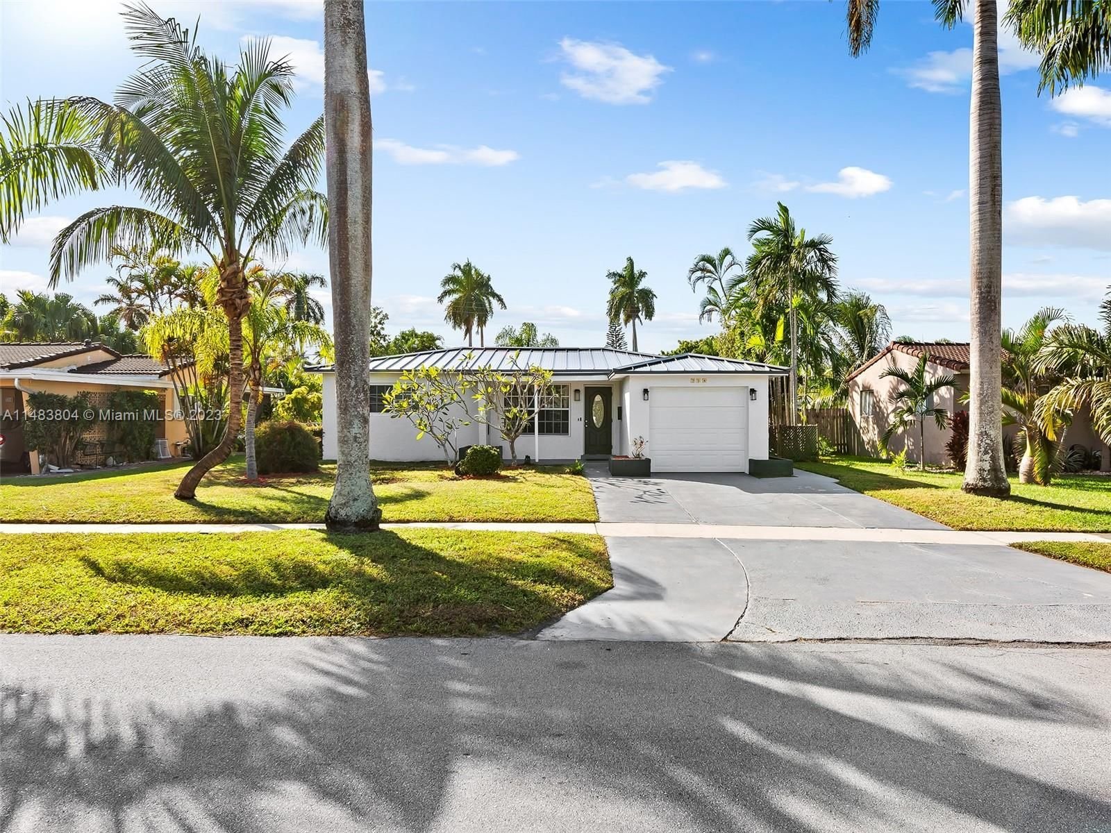 Real estate property located at 714 31st Ave, Broward County, ORANGEBROOK GOLF ESTATES, Hollywood, FL