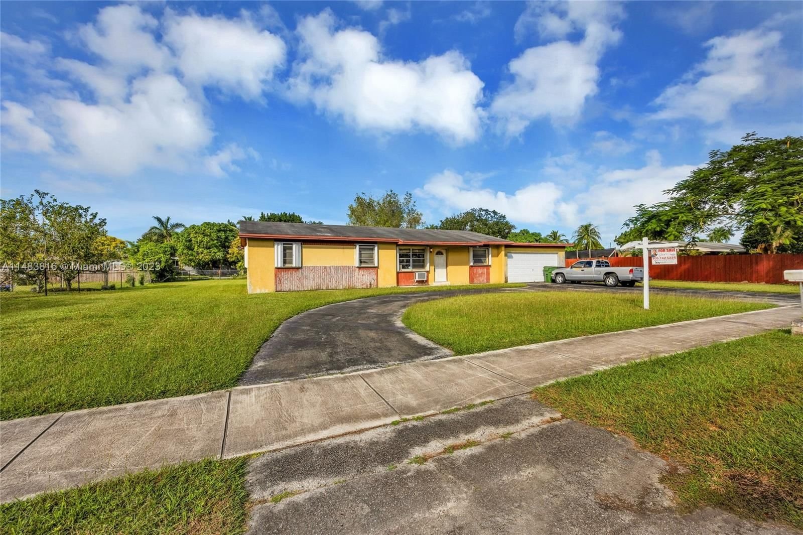 Real estate property located at 1125 15th St, Miami-Dade County, Homestead, FL