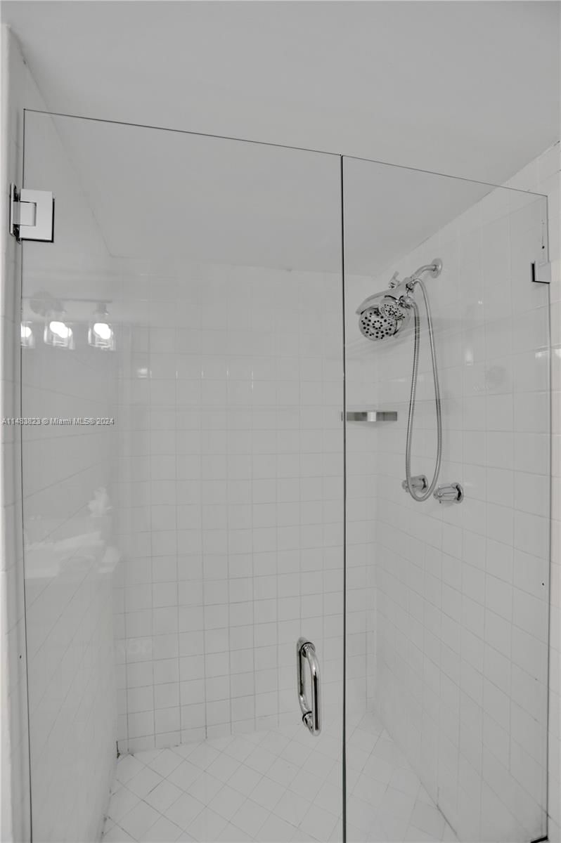 Real estate property located at 5225 Collins Ave #411, Miami-Dade County, Miami Beach, FL