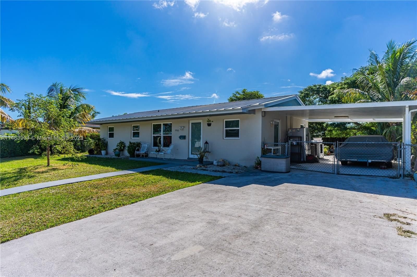 Real estate property located at 9982 155th St, Miami-Dade County, Miami, FL