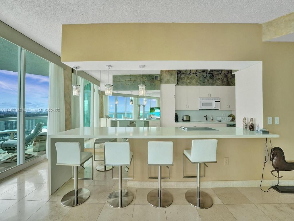 Real estate property located at 16400 Collins Ave #2743, Miami-Dade County, Sunny Isles Beach, FL