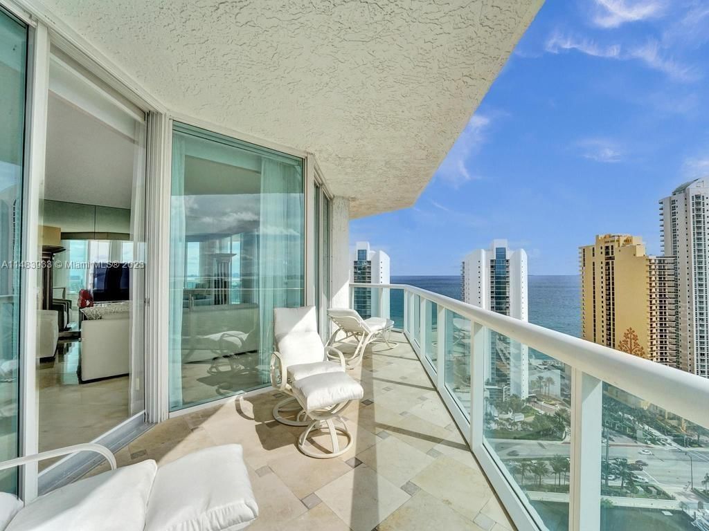 Real estate property located at 16400 Collins Ave #2743, Miami-Dade County, Sunny Isles Beach, FL
