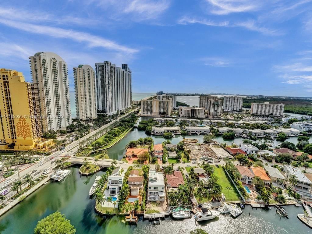 Real estate property located at 16400 Collins Ave #2743, Miami-Dade County, Sunny Isles Beach, FL