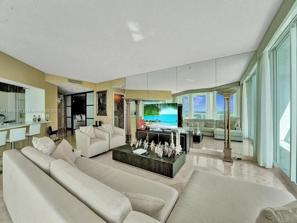 Real estate property located at 16400 Collins Ave #2743, Miami-Dade County, Sunny Isles Beach, FL