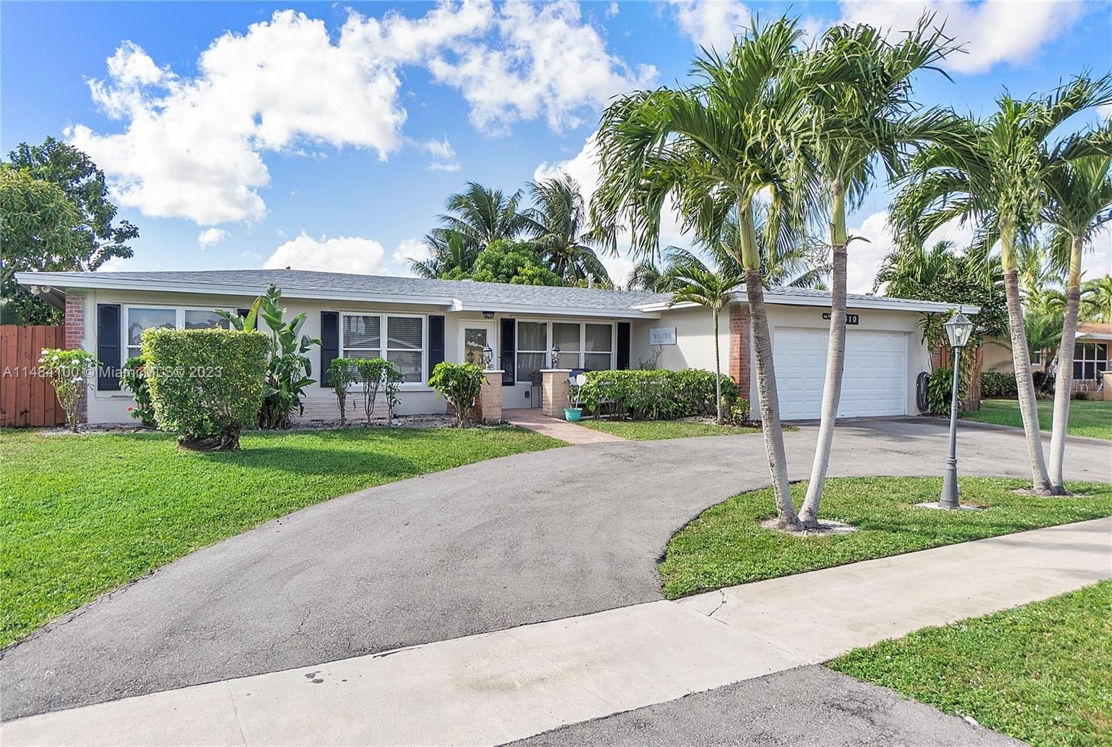 Real estate property located at 310 93rd Ave, Broward County, Pembroke Pines, FL