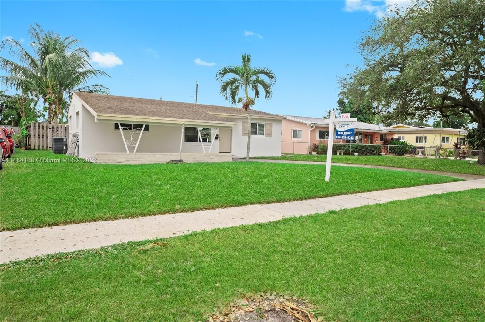 Real estate property located at 7450 Pierce St, Broward County, BOULEVARD HEIGHTS SEC 1, Hollywood, FL
