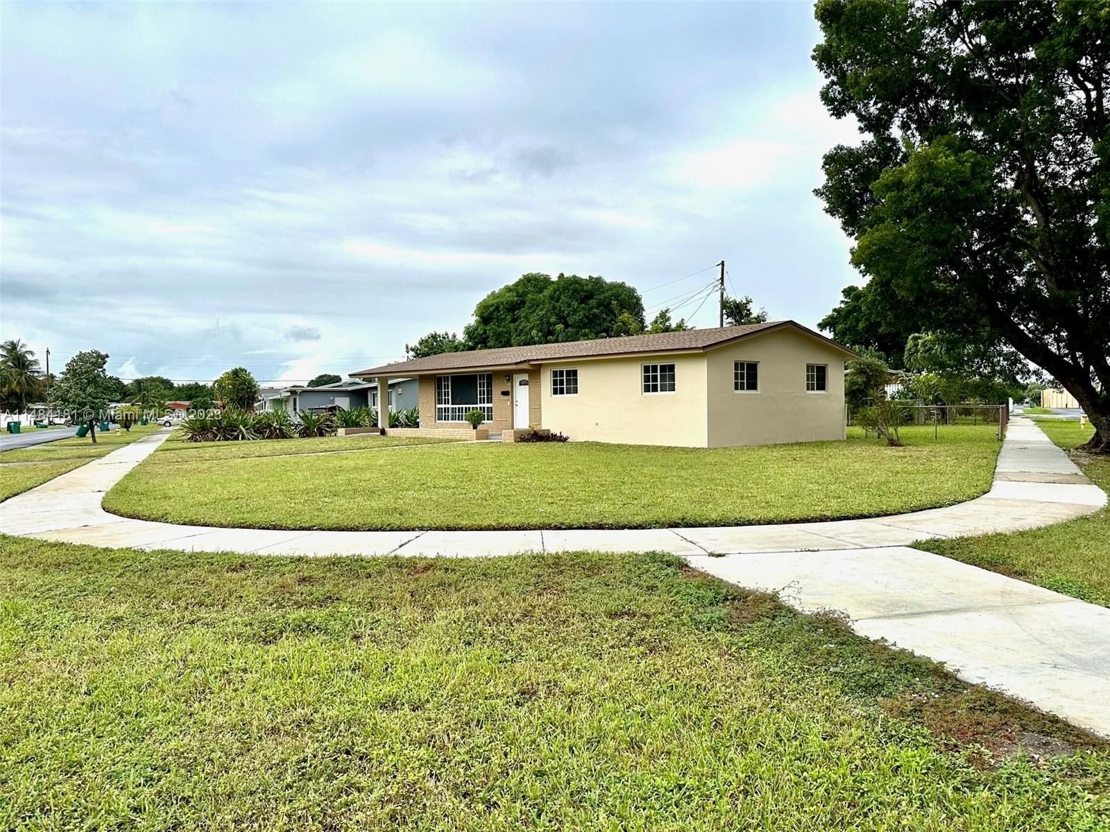Real estate property located at 821 173rd Ter, Miami-Dade County, Miami Gardens, FL