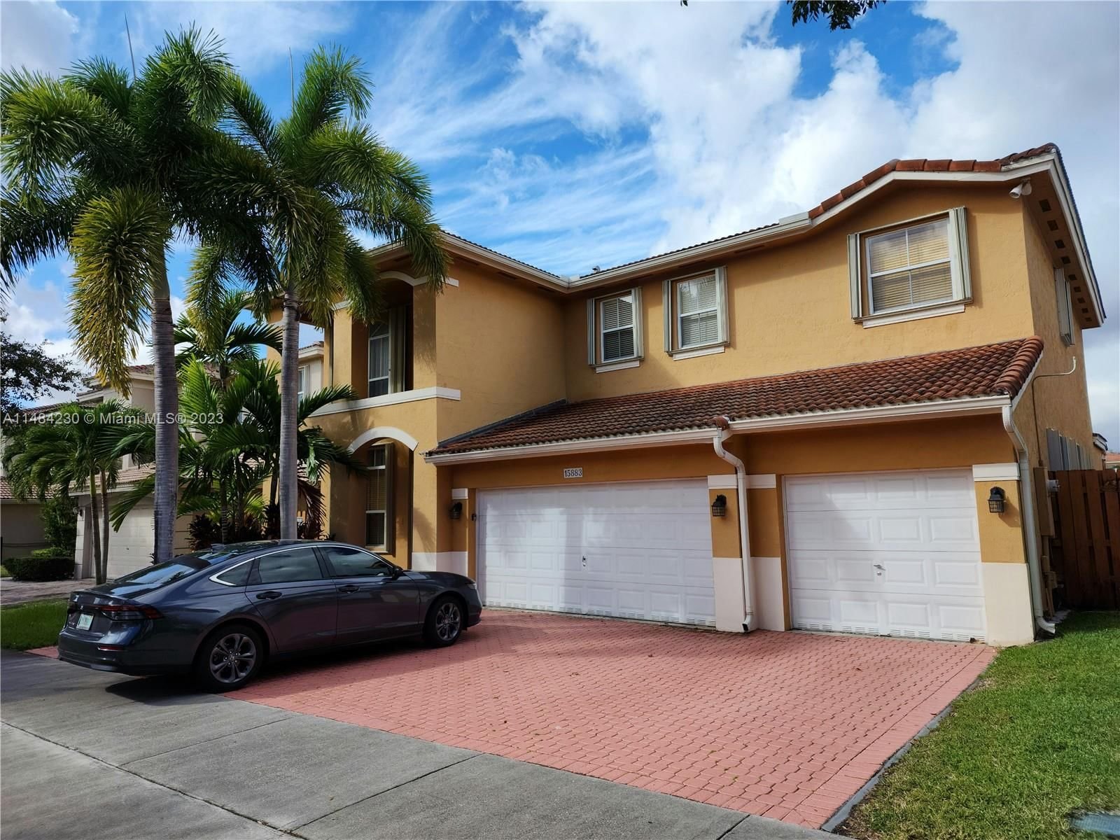 Real estate property located at 15883 63rd Ter, Miami-Dade County, MILLER SOUTH SUB, Miami, FL