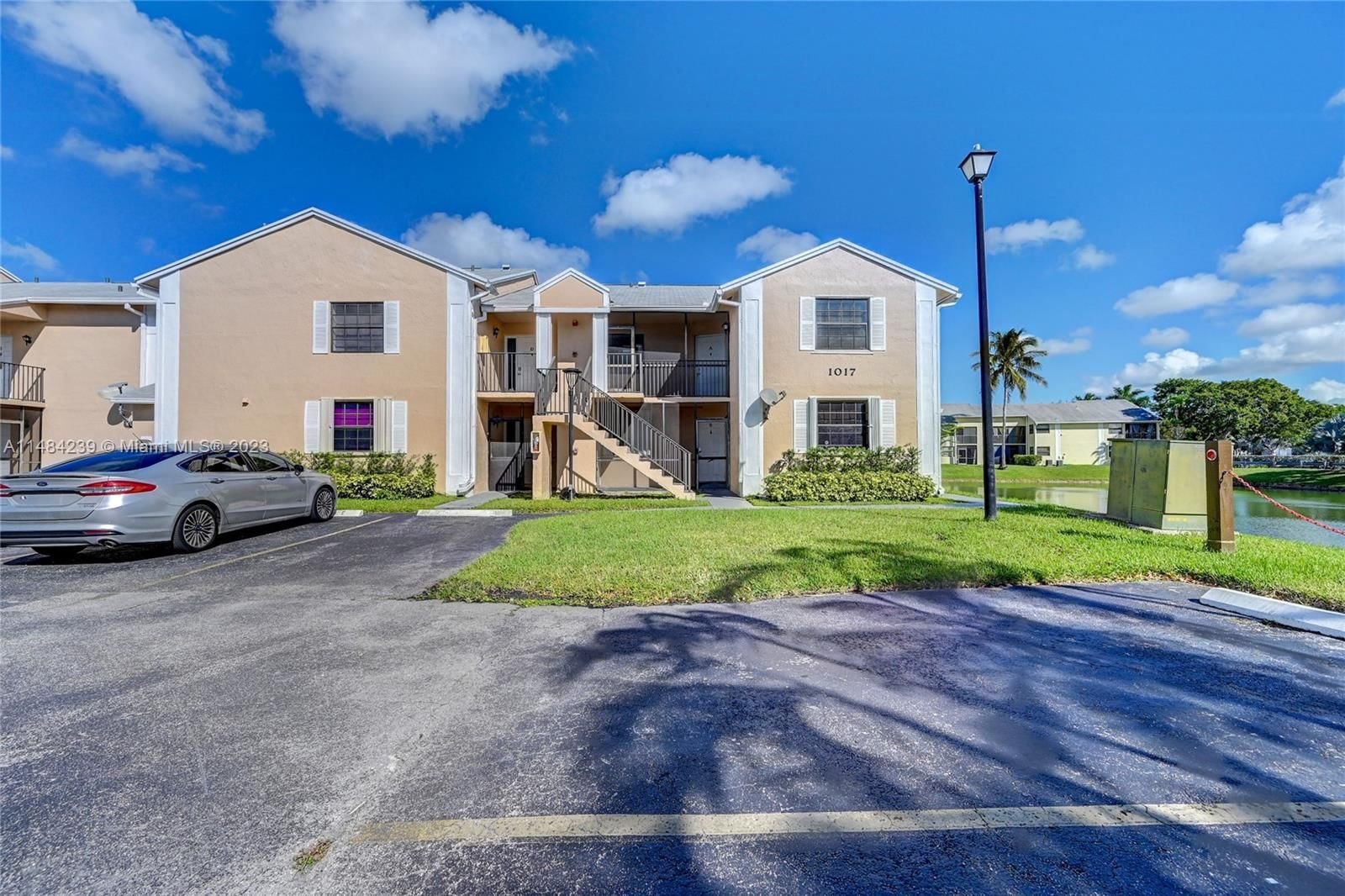 Real estate property located at 1017 Washington Cir #1017A, Miami-Dade County, LAKESHORE CONDO 11, Homestead, FL