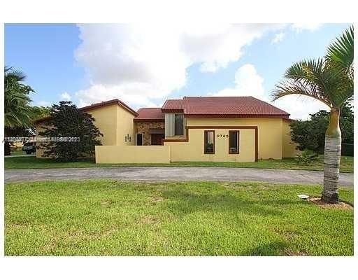 Real estate property located at 9785 64th St, Miami-Dade County, SUBDIVISION OF, Miami, FL
