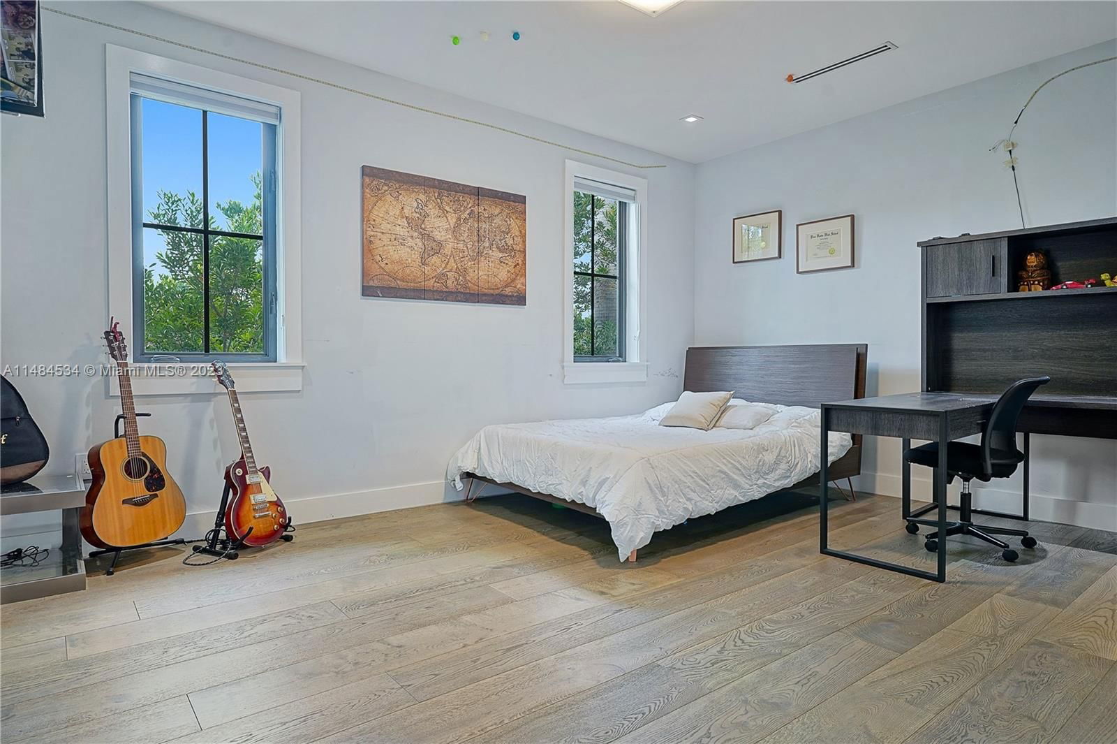 Real estate property located at 3747 Prairie Ave, Miami-Dade County, Miami Beach, FL