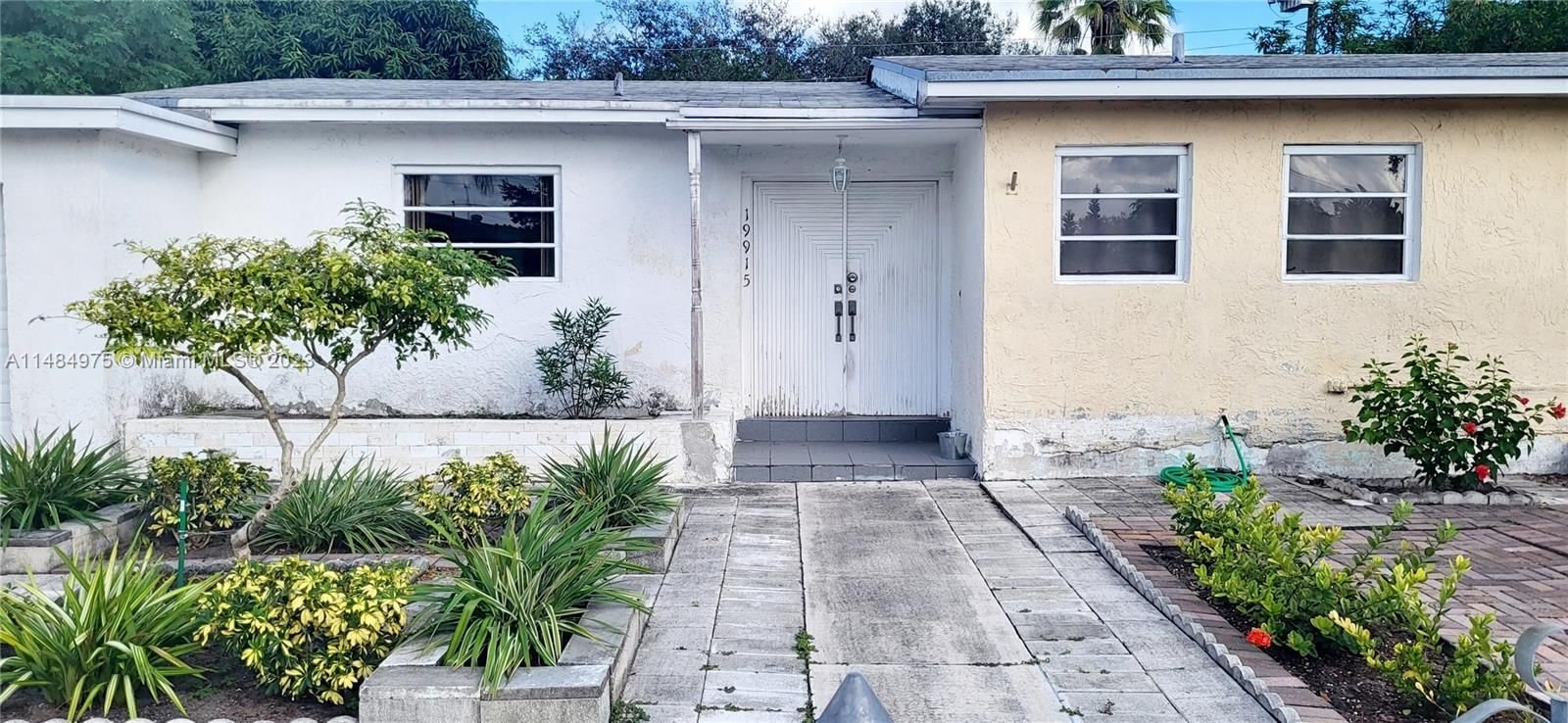 Real estate property located at 19915 14th Ct, Miami-Dade County, SEDRISH SUB, Miami, FL