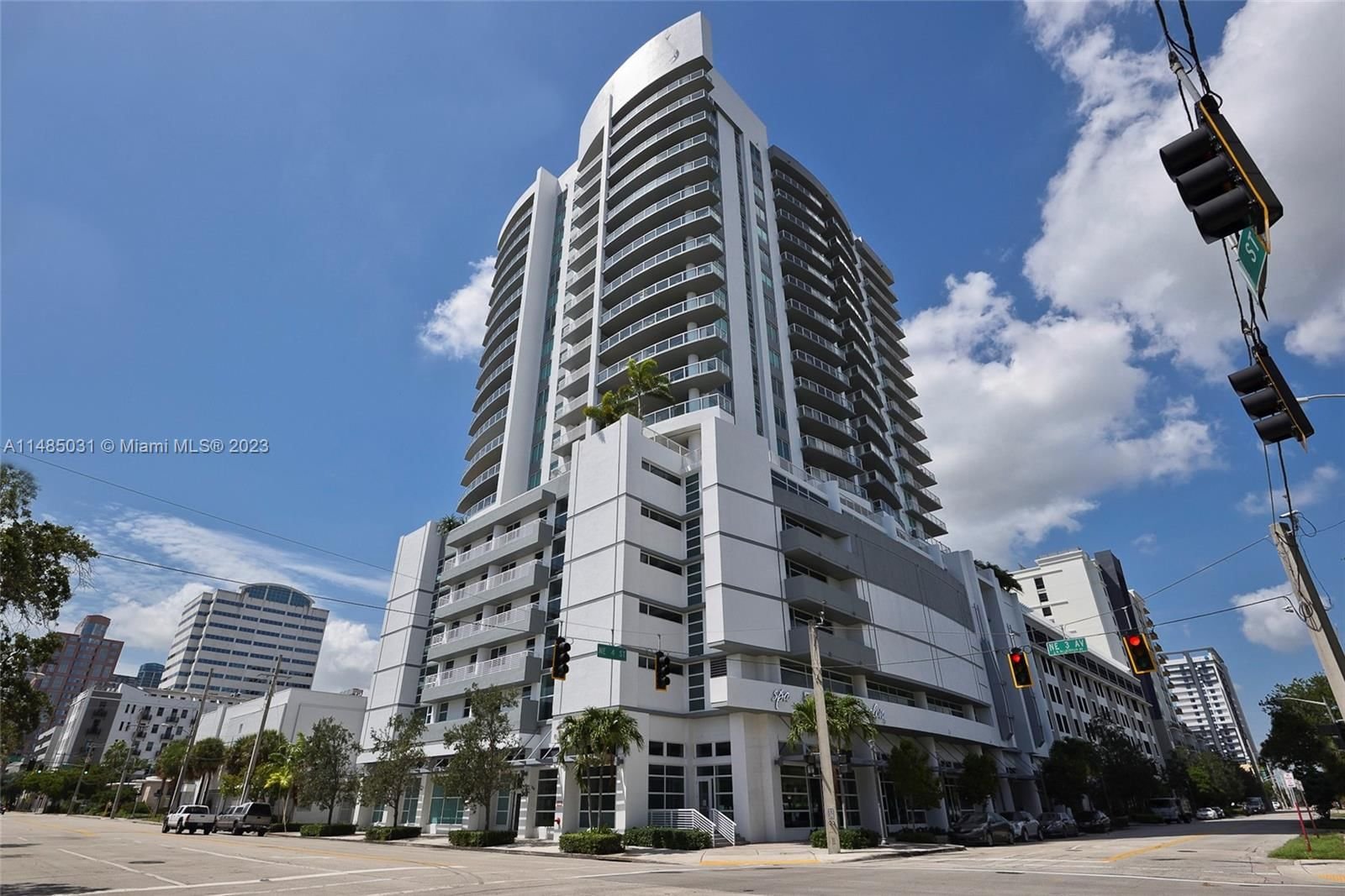 Real estate property located at 315 3rd Ave #1909, Broward County, STRADA 315, Fort Lauderdale, FL
