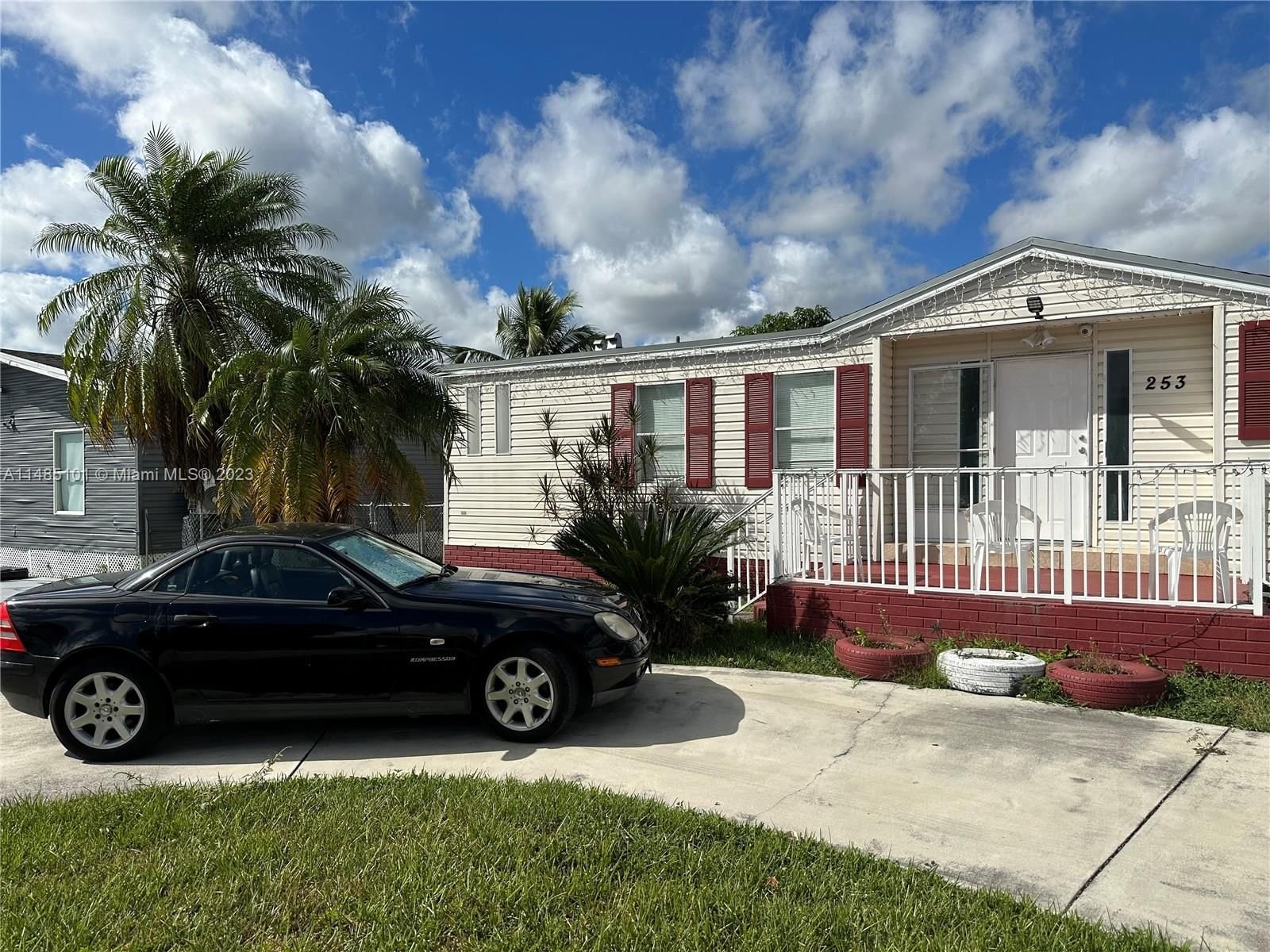 Real estate property located at 19800 180th Ave #253-254, Miami-Dade County, AMERICANA VILLAGE CONDO, Miami, FL