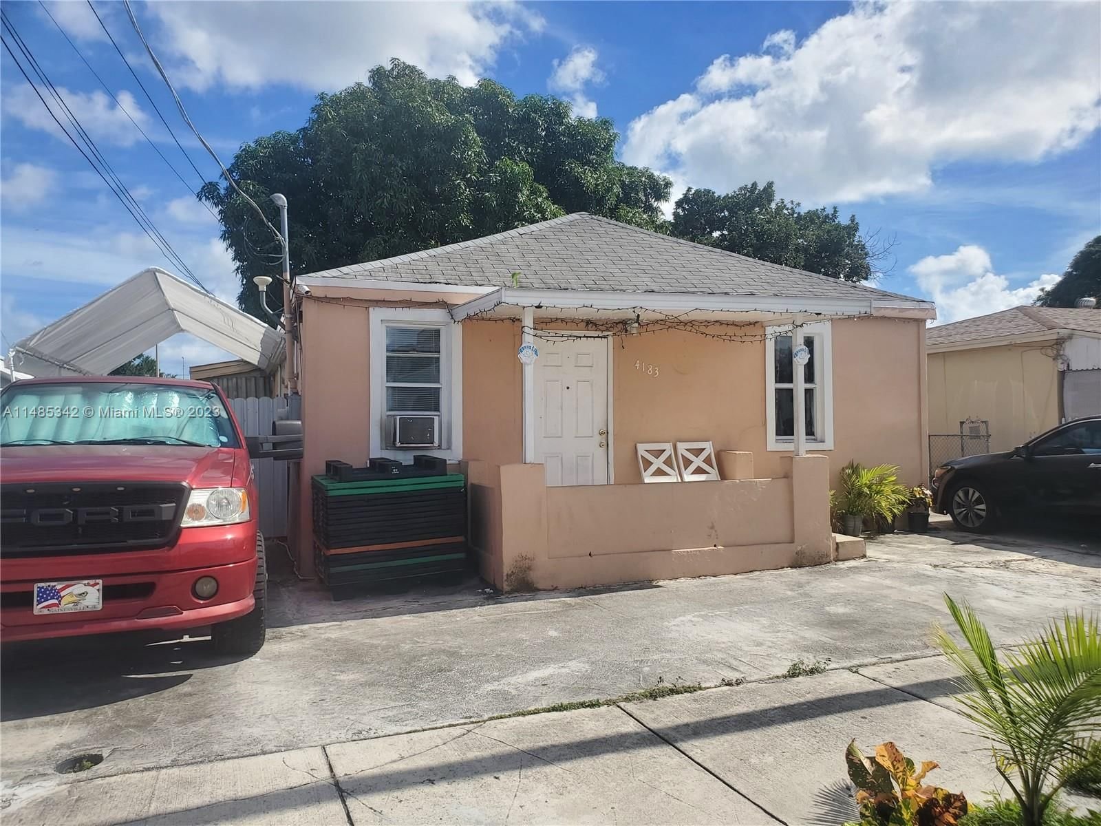 Real estate property located at 4183 10th Ave, Miami-Dade County, INGLESIDE PARK, Hialeah, FL