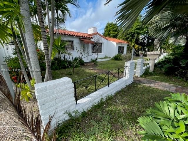 Real estate property located at 9032 Froude Ave, Miami-Dade County, Surfside, FL