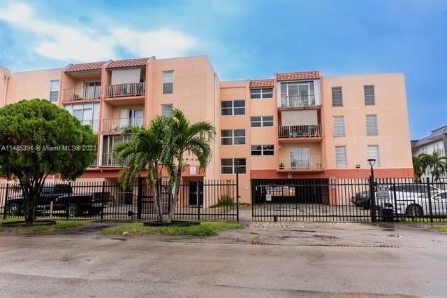 Real estate property located at 6190 19th Ave #201, Miami-Dade County, MORADA NO 1 CONDO, Hialeah, FL