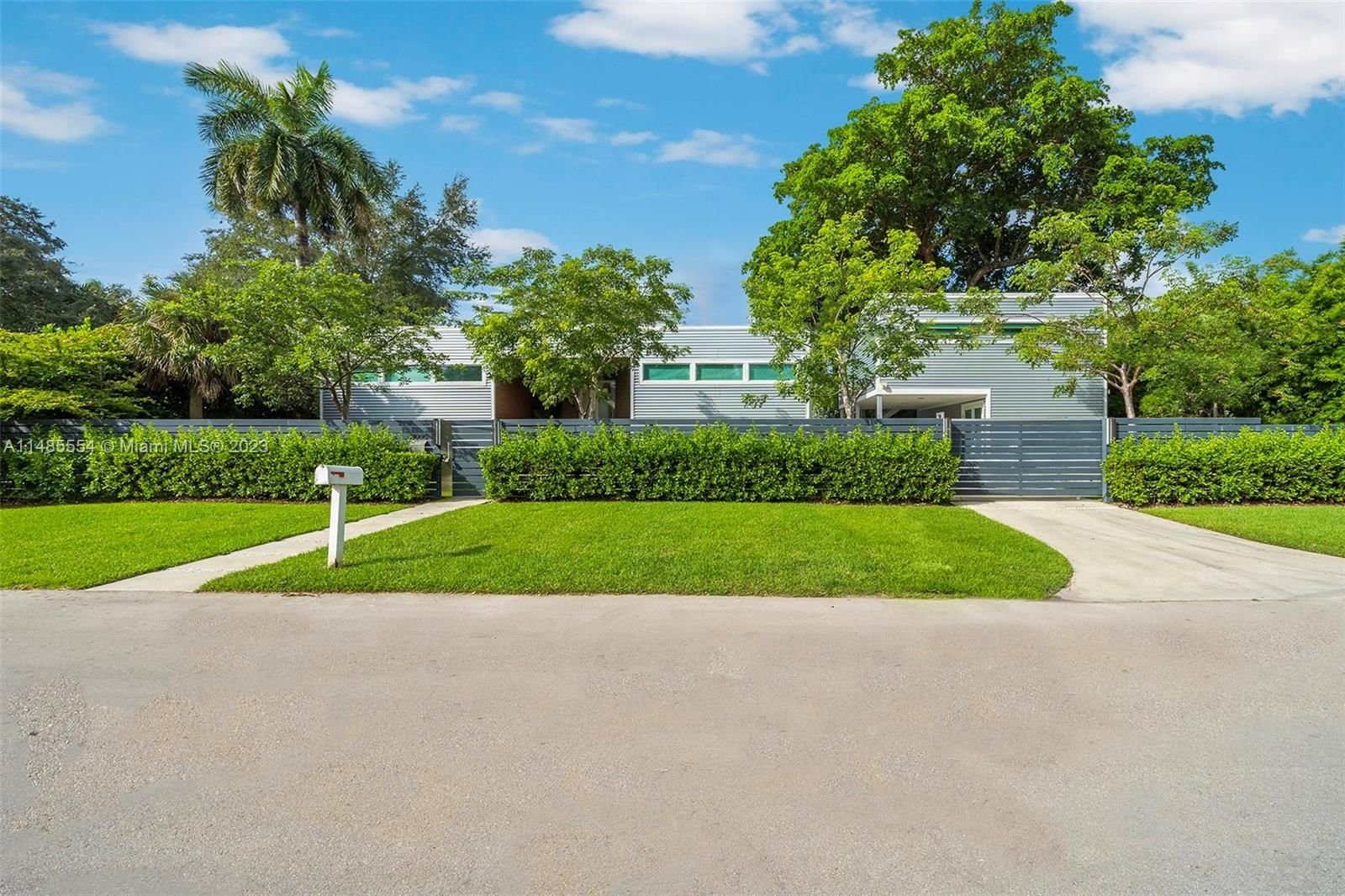 Real estate property located at 1000 Little River Dr, Miami-Dade County, HAYNSWORTH VILLAGE, Miami, FL