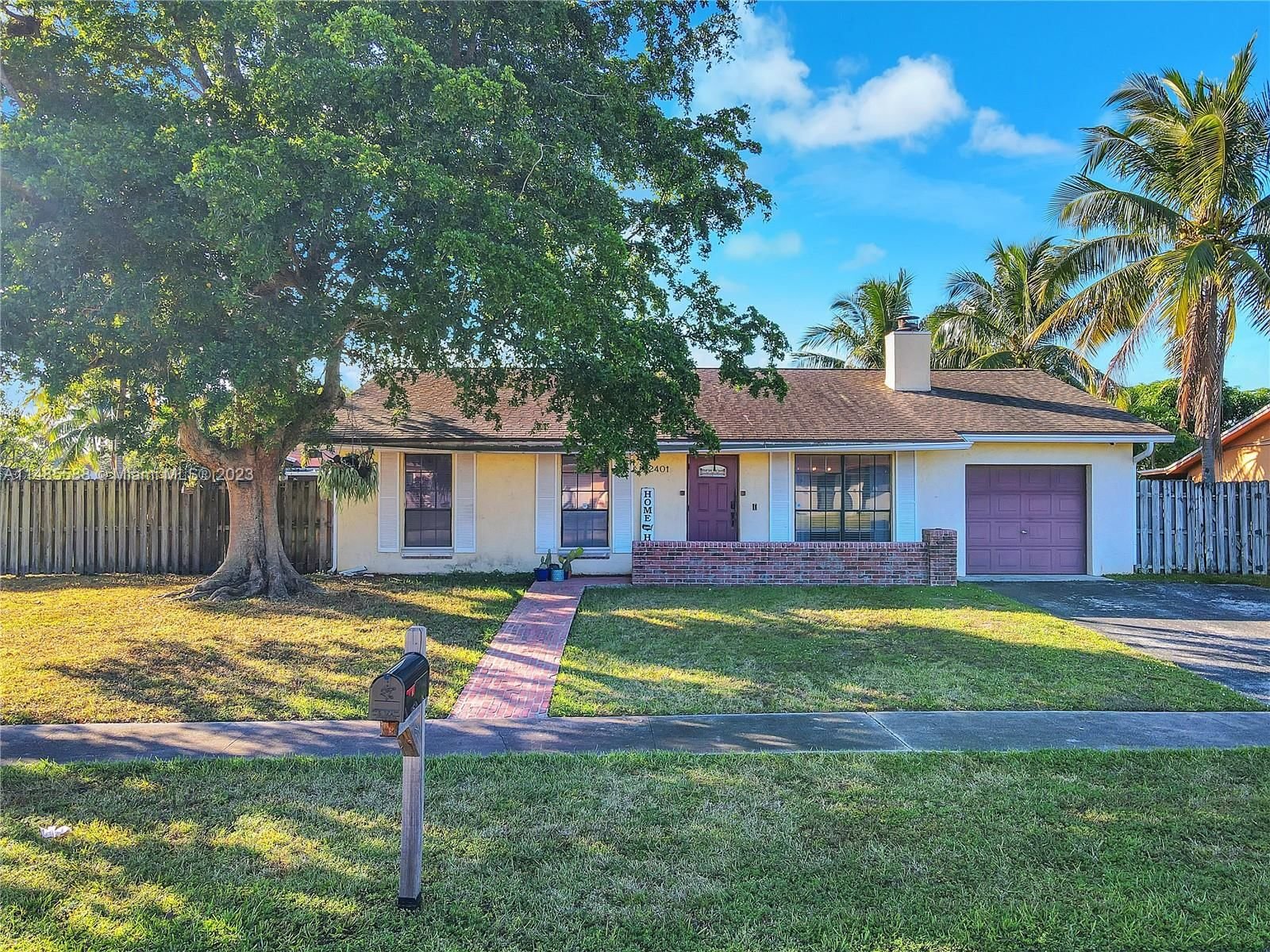 Real estate property located at 2401 110th Ave, Broward County, WOODSTOCK ADDITION, Sunrise, FL