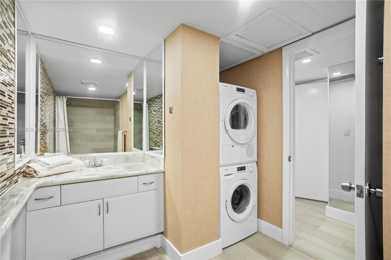 Real estate property located at 5600 Collins Ave #3D, Miami-Dade County, Miami Beach, FL