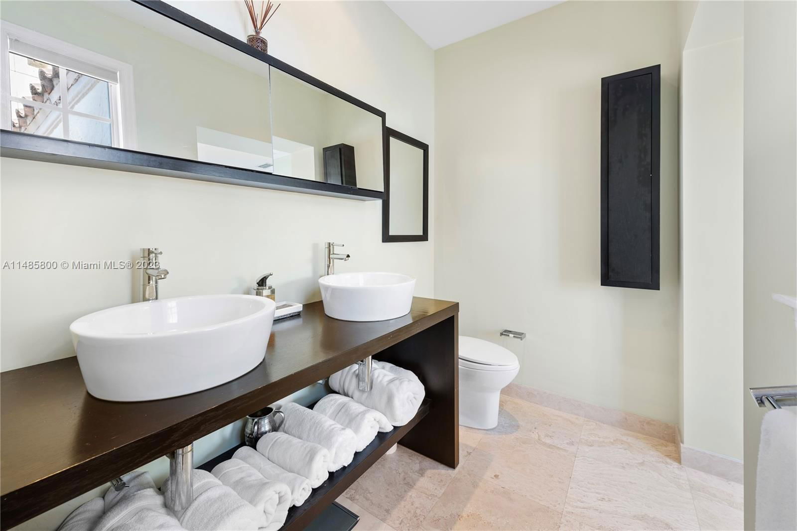 Real estate property located at 5460 Pine Tree Dr, Miami-Dade County, Miami Beach, FL