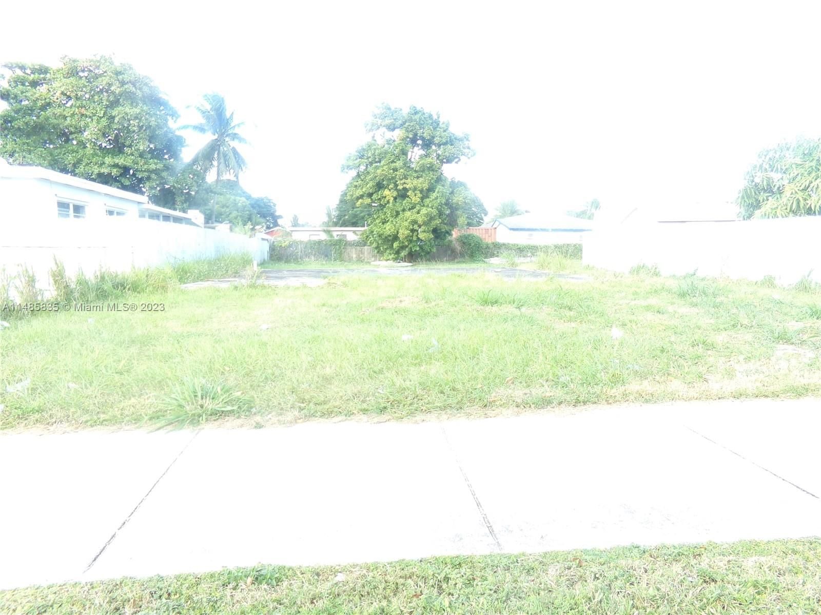 Real estate property located at 10327 176th St, Miami-Dade County, DIXIE HEIGHTS GARDEN, Miami, FL