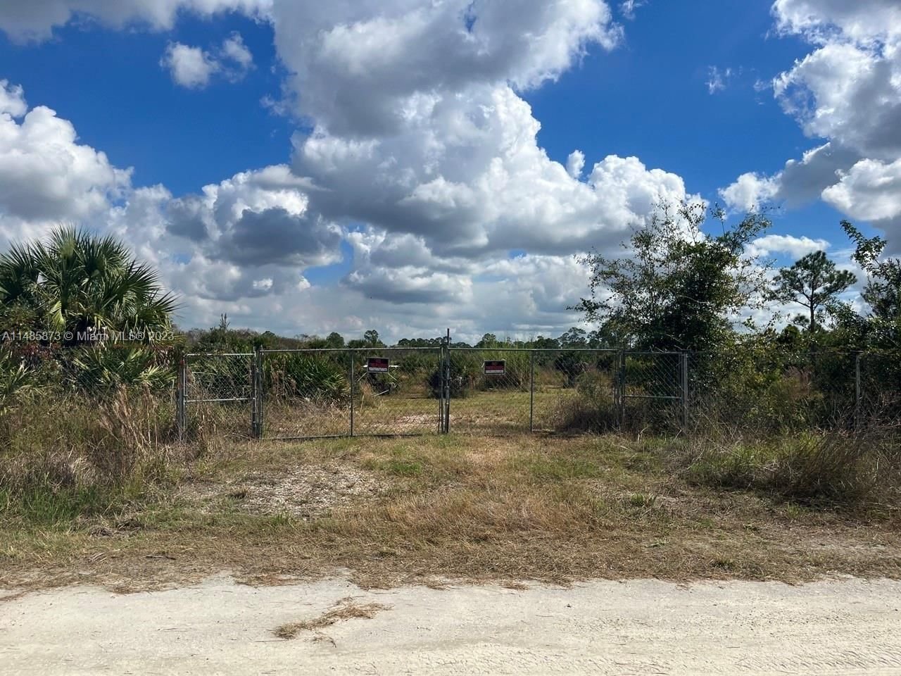 Real estate property located at 545 CORAL ST, Hendry County, MONTURA RANCH ESTATES, Clewiston, FL