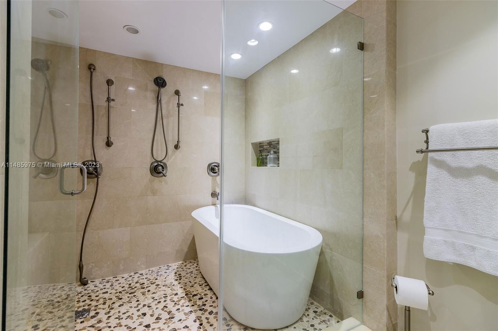 Real estate property located at 5255 Collins Ave #11E, Miami-Dade County, Miami Beach, FL