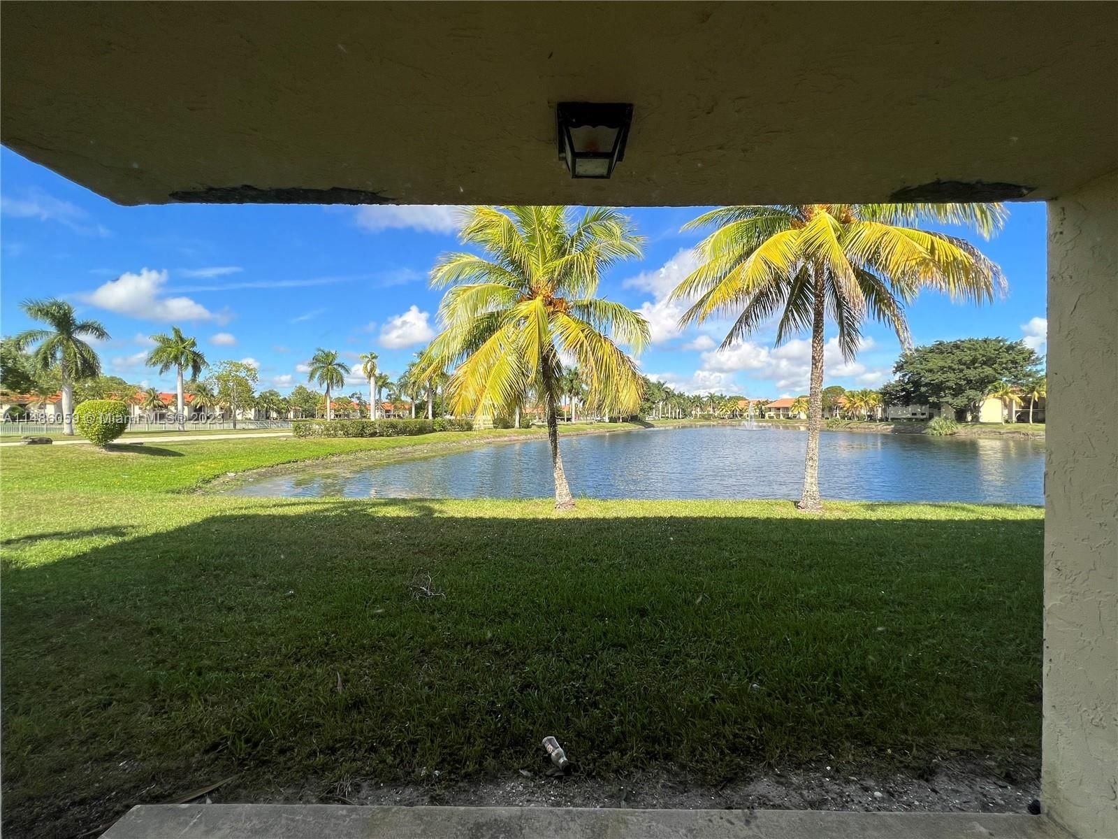Real estate property located at 1453 Lake Crystal Dr B, Palm Beach County, PALM BEACH GRANDE CONDO, West Palm Beach, FL