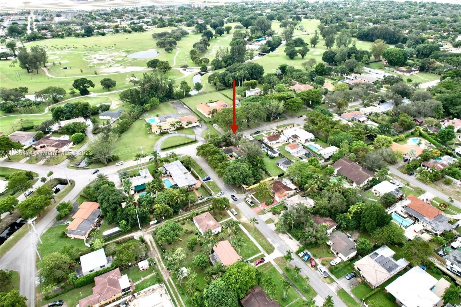 Real estate property located at 101 Hunting Lodge Dr, Miami-Dade County, COUNTRY CLUB ESTATES SEC, Miami Springs, FL