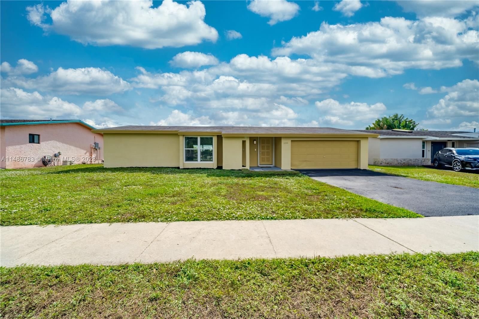 Real estate property located at 11740 30th Pl, Broward County, Sunrise, FL