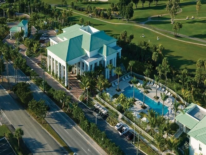 Real estate property located at 5300 87th Ave #107, Miami-Dade County, THE BLUE A RESORT HOTEL C, Doral, FL