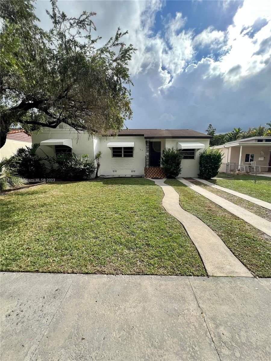Real estate property located at 164 Whitethorn Dr, Miami-Dade County, Miami Springs, FL
