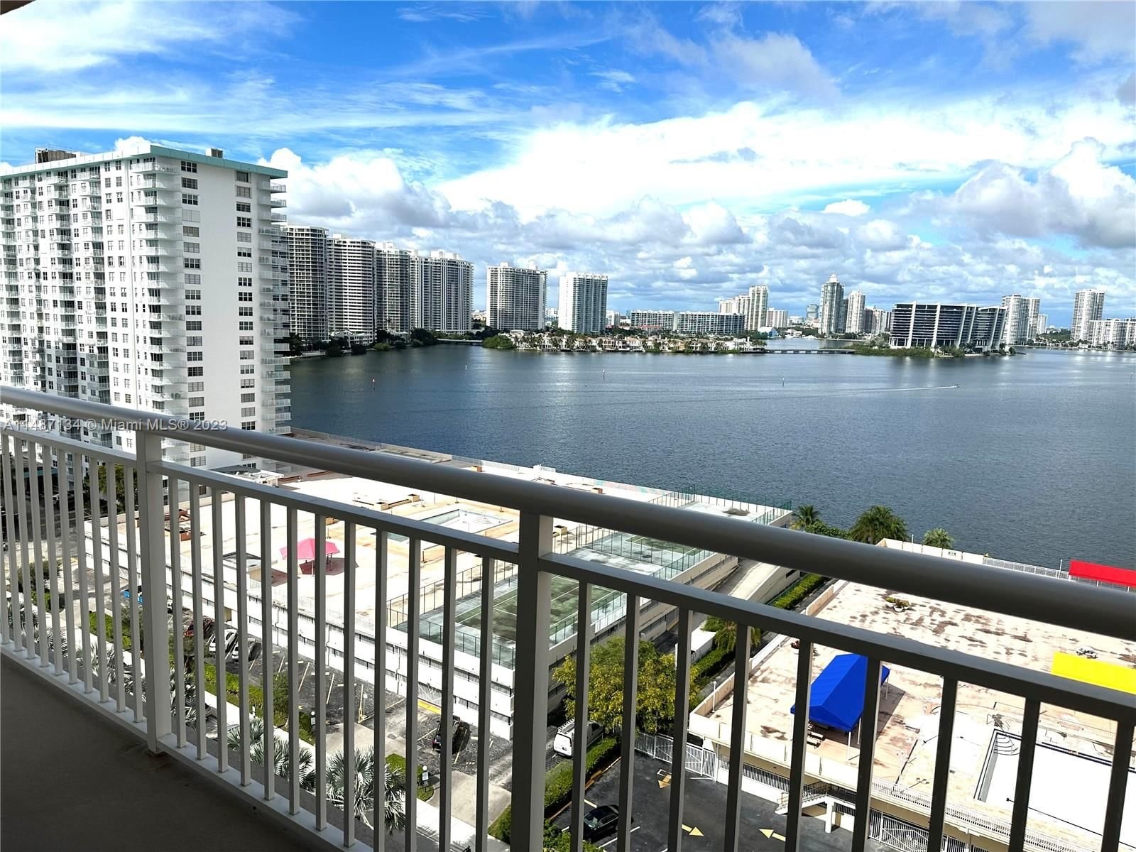 Real estate property located at 250 174th St #1516, Miami-Dade County, WINSTON TOWERS 100 CONDO, Sunny Isles Beach, FL