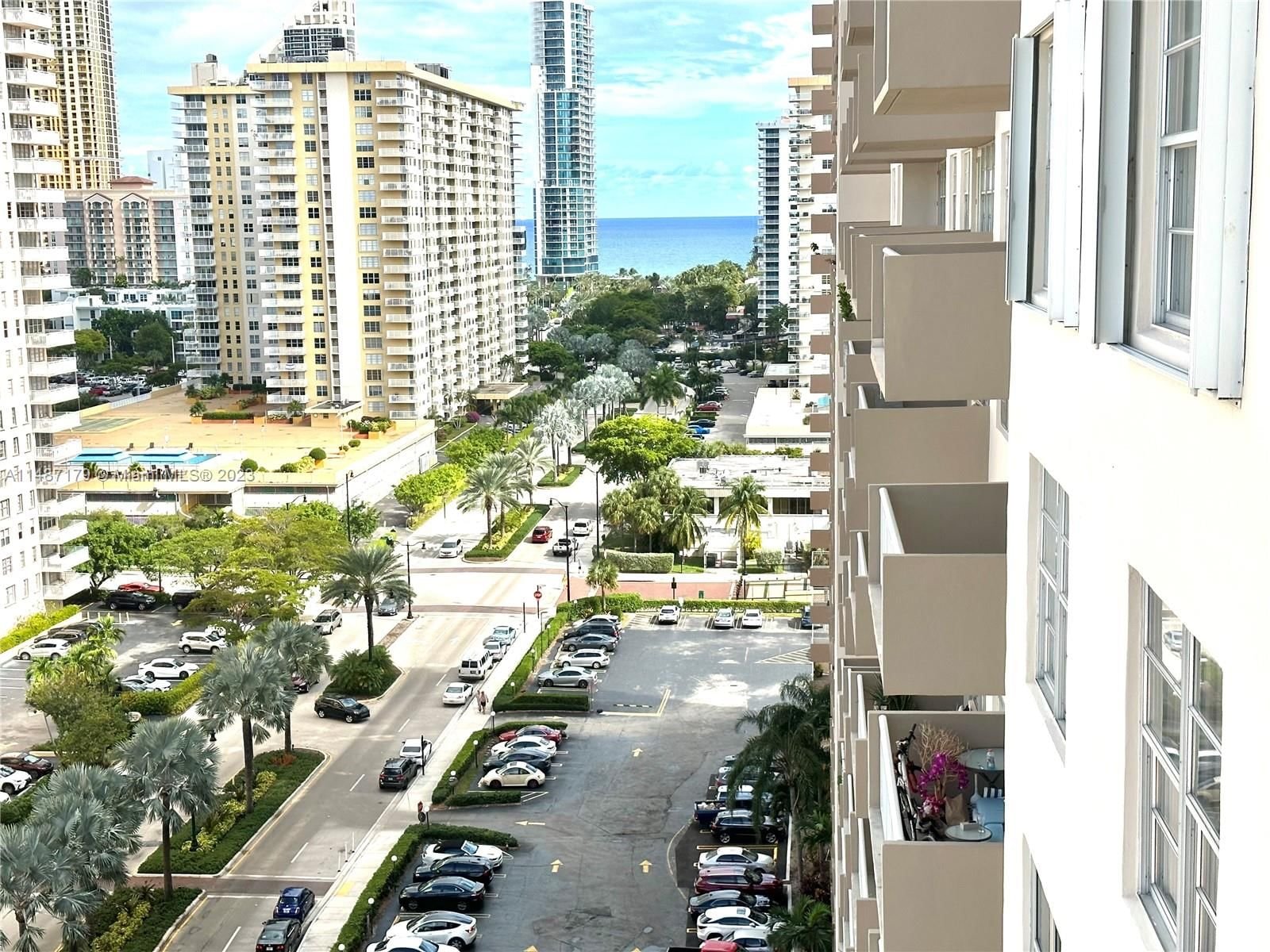 Real estate property located at 250 174th St #1616, Miami-Dade County, WINSTON TOWERS 100 CONDO, Sunny Isles Beach, FL