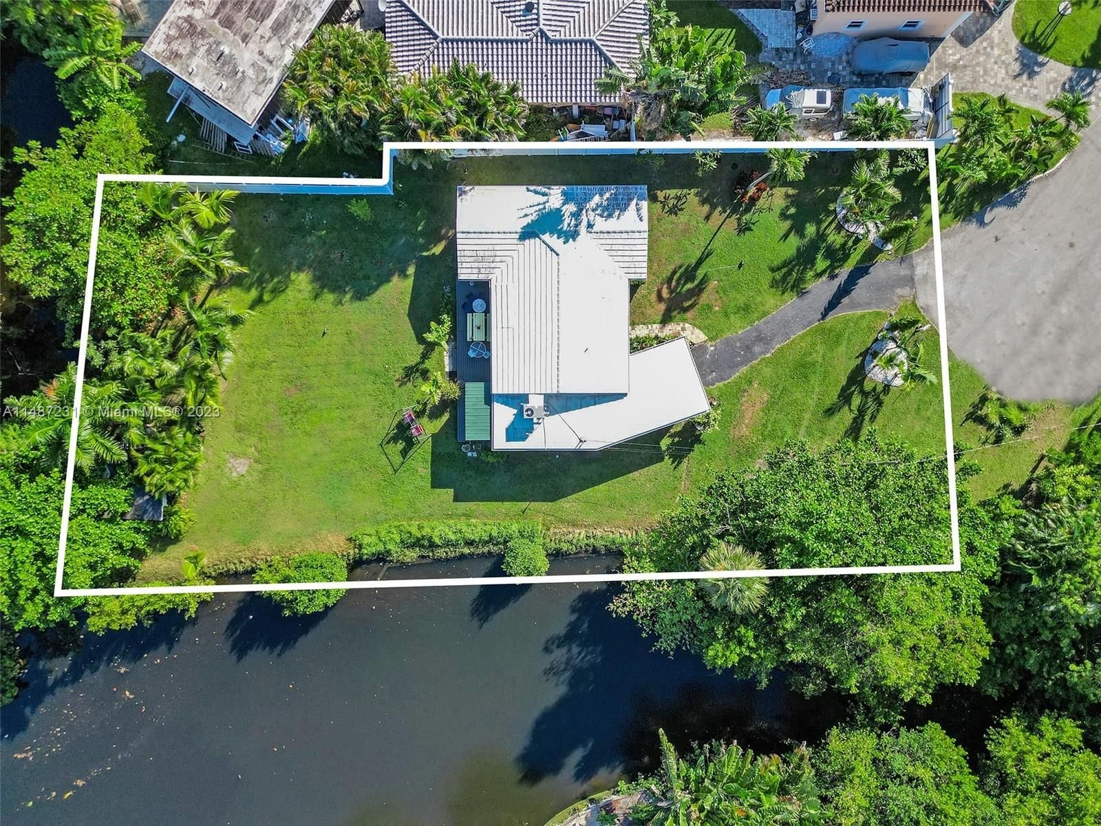 Real estate property located at 465 32nd Ct, Broward County, SLEEPY RIVER ACRES ADD, Oakland Park, FL